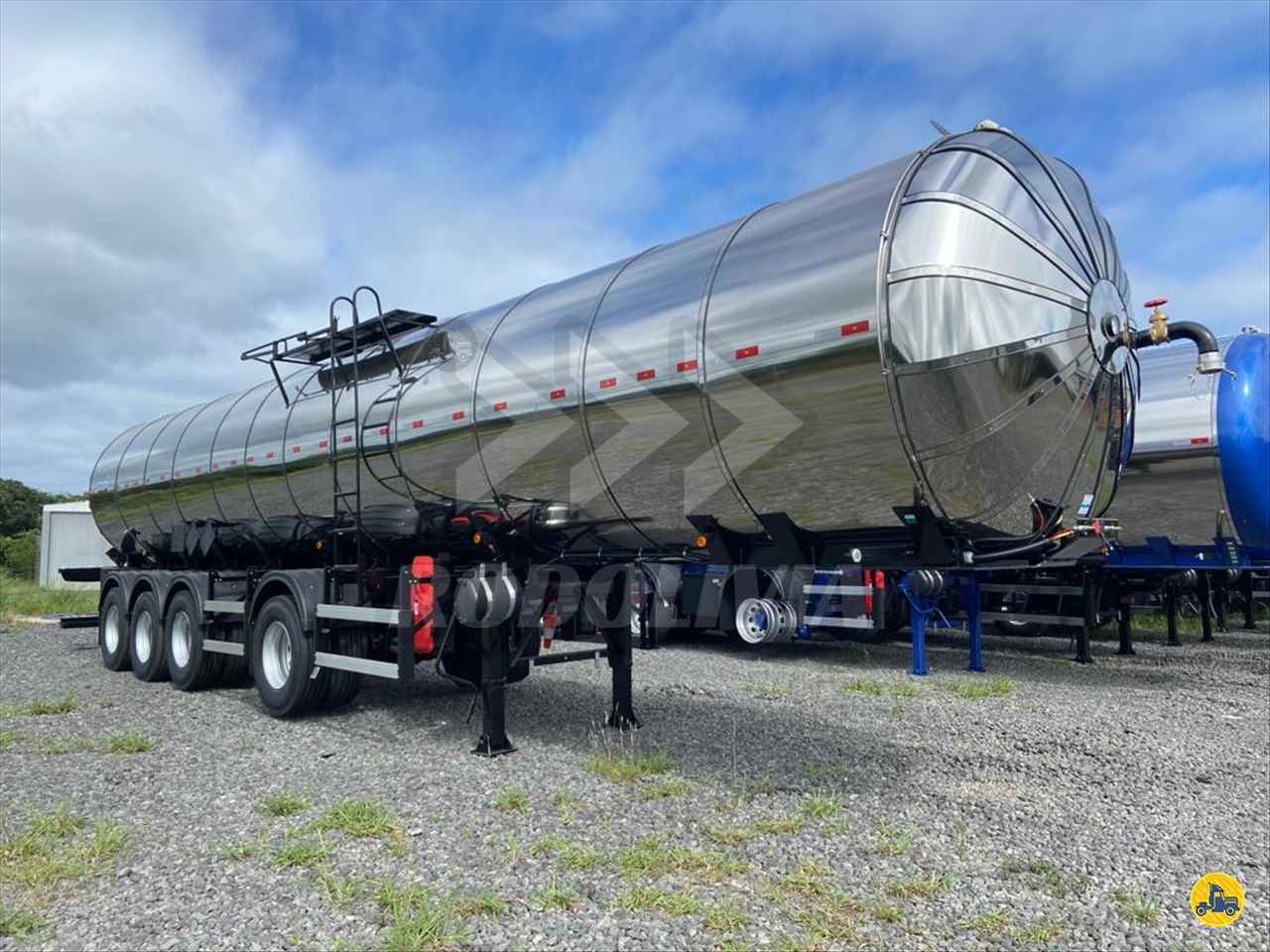 CARRETA SEMI-REBOQUE TANQUE ISOTERMICO Rodolivia Implementos Rodoviários MARIALVA PARANÁ PR